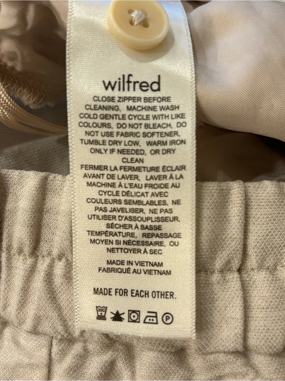 Wilfred by Aritzia Linen Blend Tailored Shorts Light Beige Size 4 High Rise